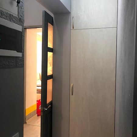 Devolano 1 Apartment Odessa Luaran gambar